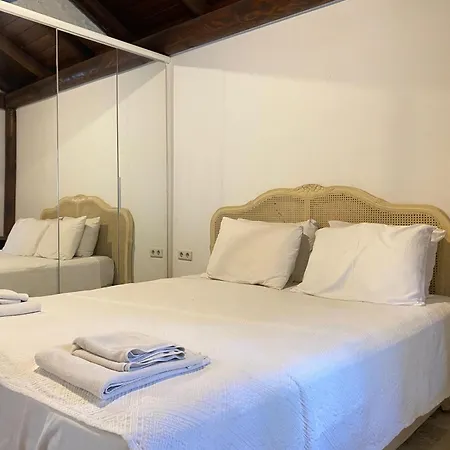 Charming 1br Stone House With View Nyaraló Bogazici