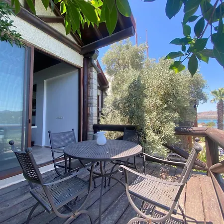 Nyaraló Charming 1br Stone House With View Bogazici